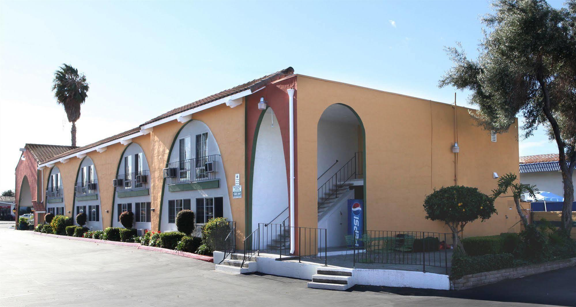 圣克拉拉 格拉纳达旅馆酒店 外观 照片